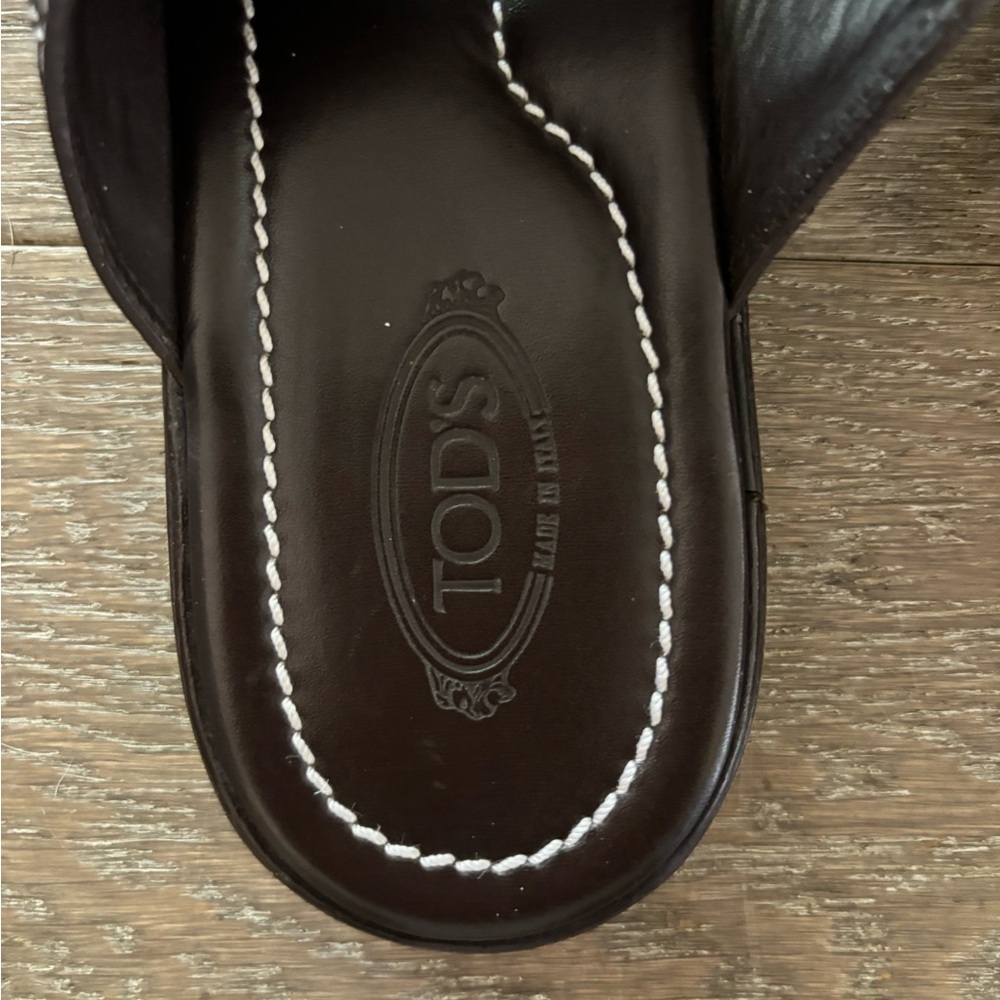 Tod’s Brown and white all Leather Tong Sandals Sz 9.5 - Picture 3 of 8